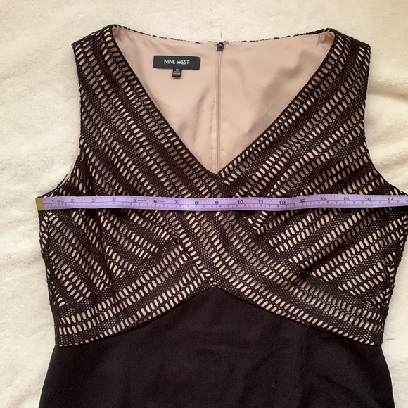 Black and tan underlay midi dress - Picture 3 of 5